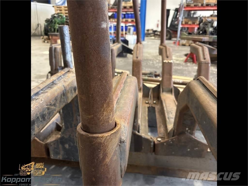 Gremo 704 مكونات أخرى