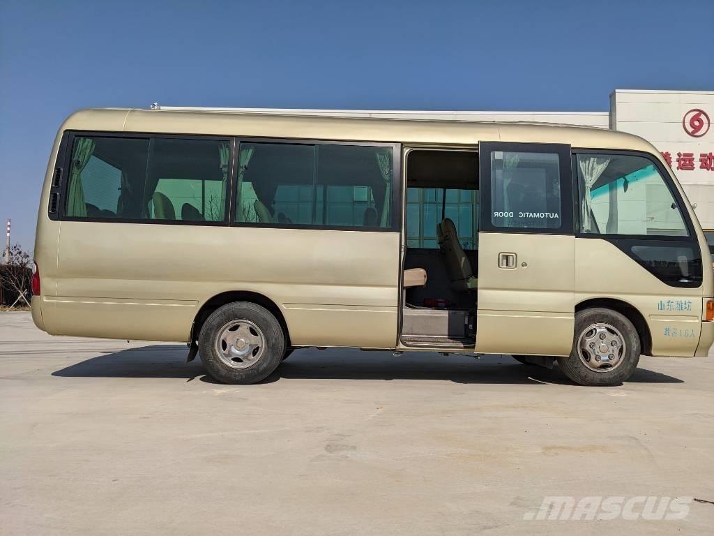 Toyota Coaster Bus حافلة صغيرة