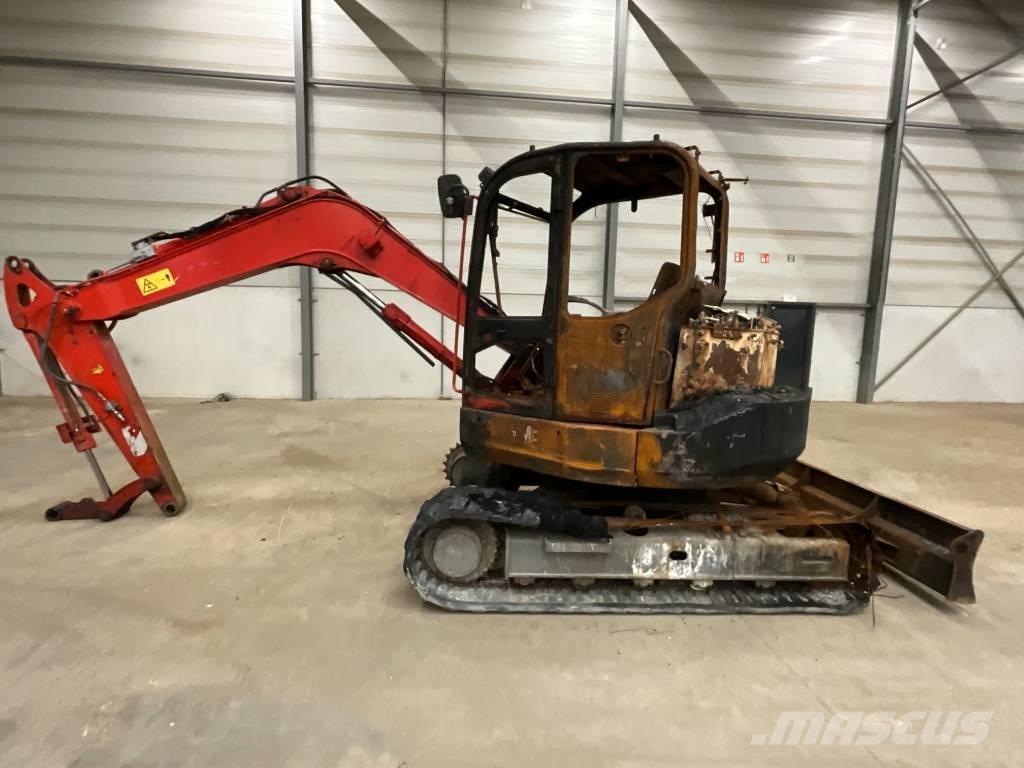 Volvo ECR 88 D حفارات وسط 7 طن - 12 طن