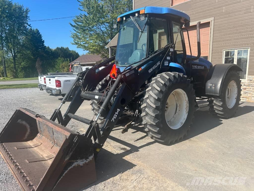 New Holland TV 140 الجرارات