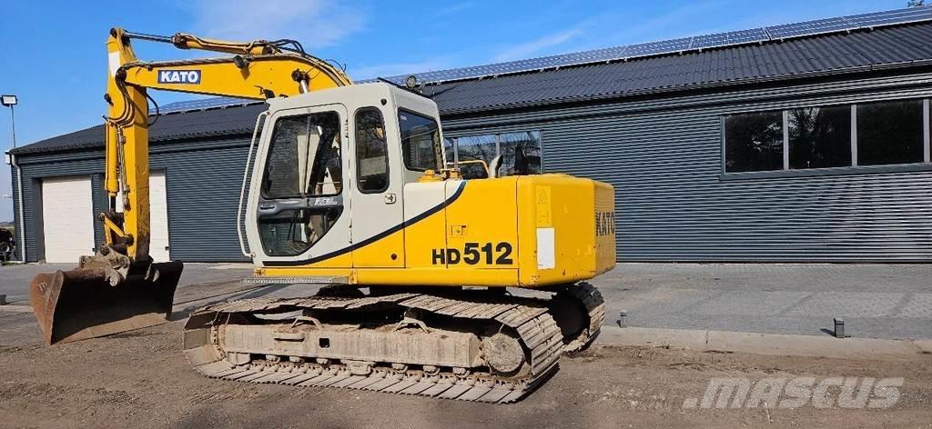 Kato HD512 E حفارات زحافة