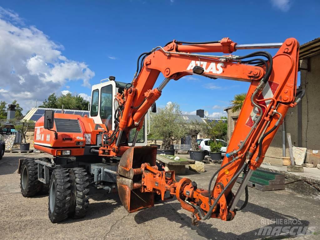 Atlas 1004M حفارات بعجل
