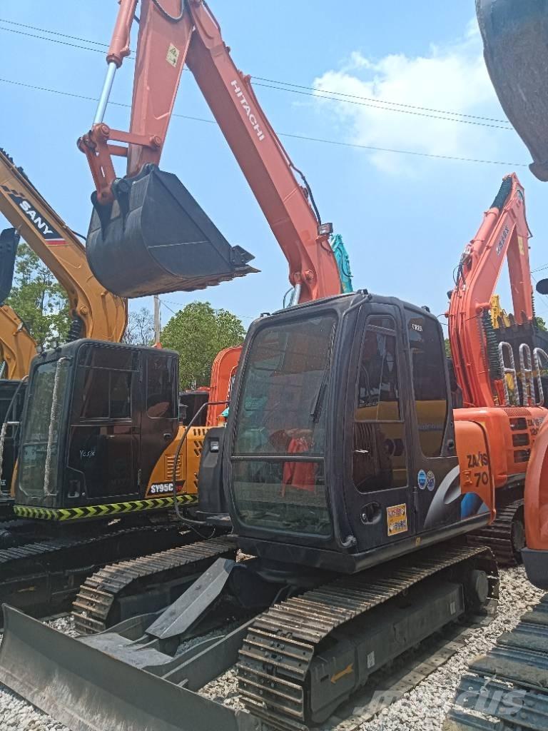 Hitachi ZX 70 حفارات صغيرة أقل من 7 طن (حفارات صغيرة)