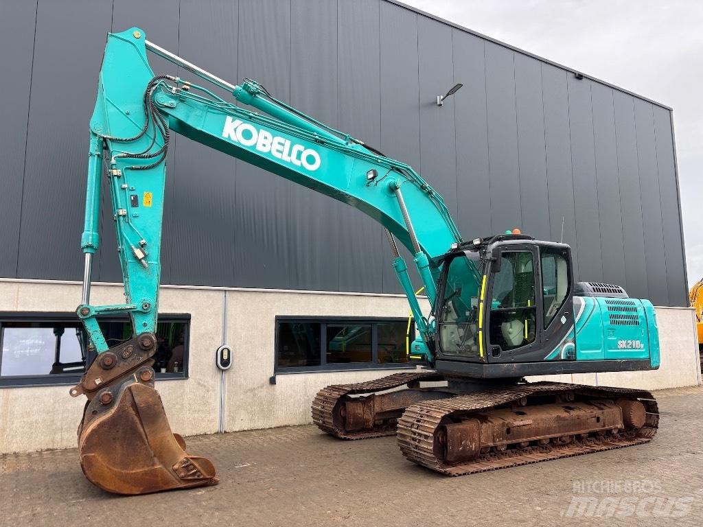 Kobelco SK 210 LC-10 حفارات زحافة