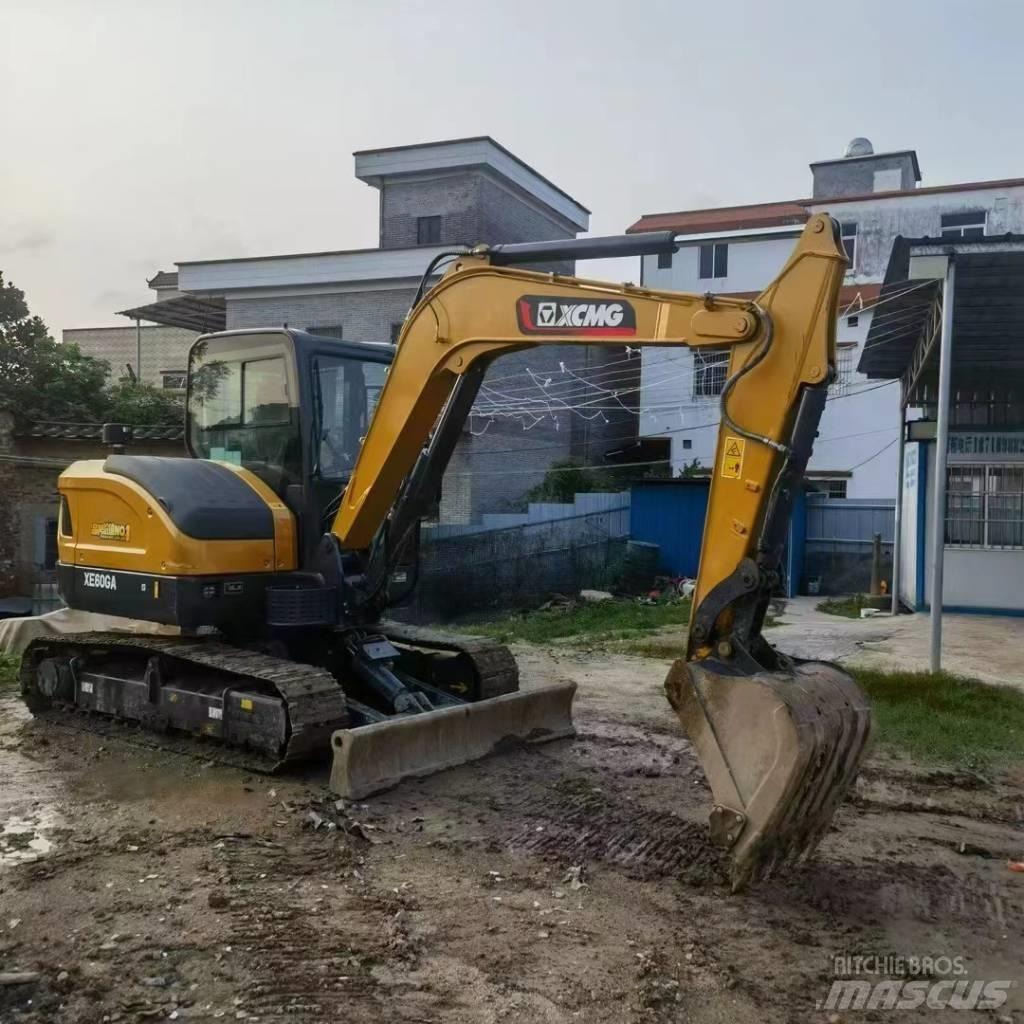 XCMG XE 60 GA حفارات زحافة