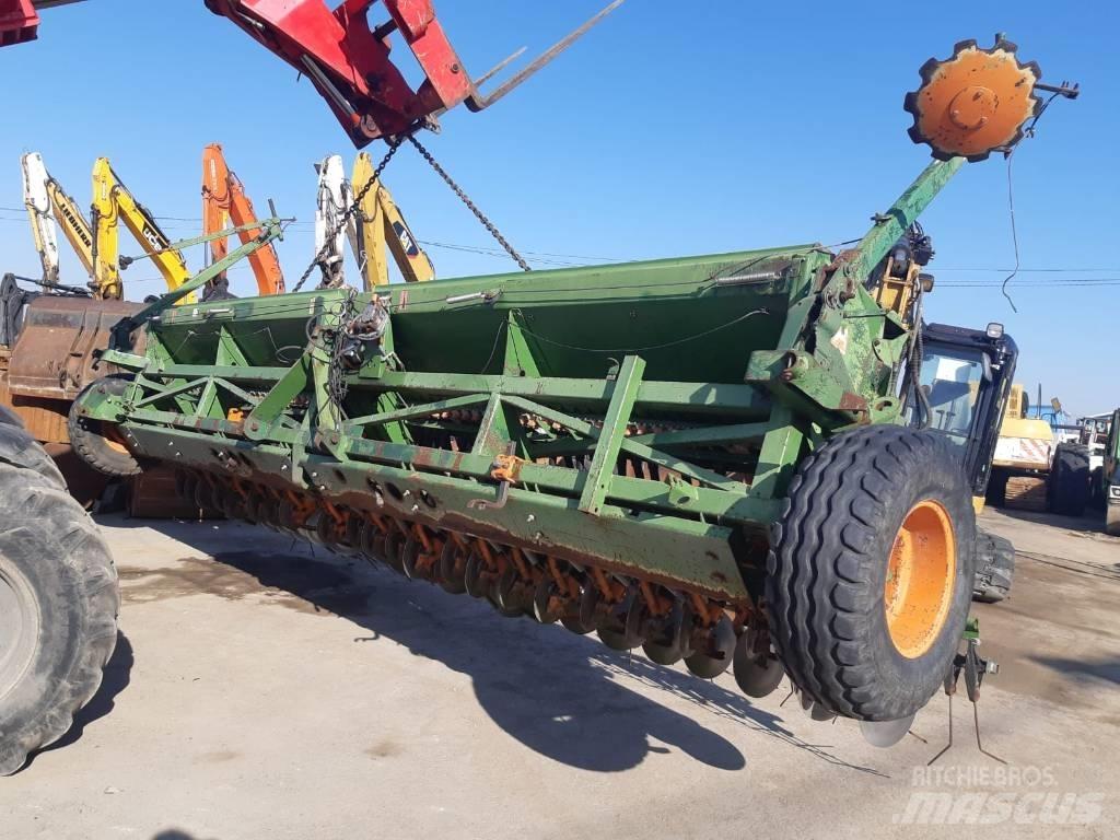 Amazone D8-60 Super مثاقيب
