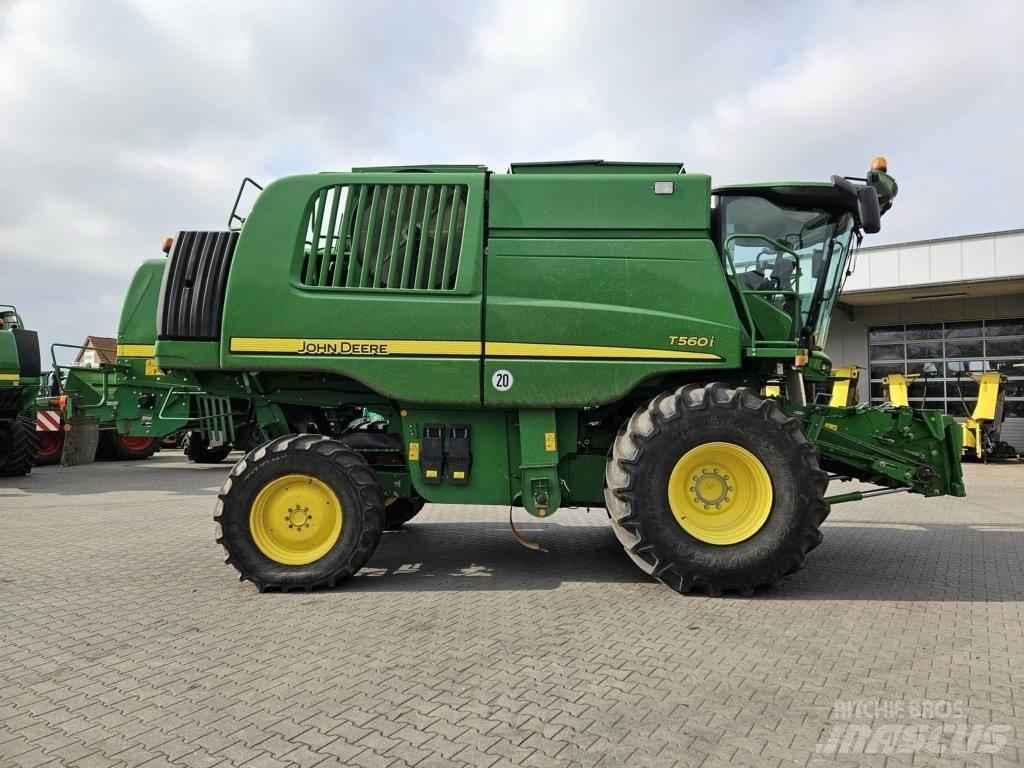 John Deere T560I حصادات