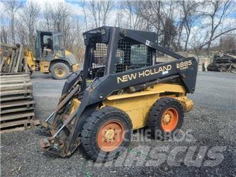 New Holland LX 885 لوادر انزلاقية التوجيه