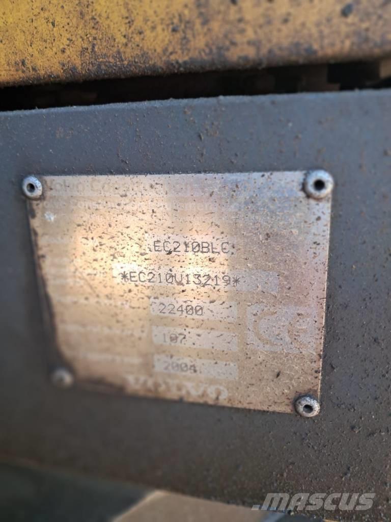 Volvo EC 210 B LC حفارات زحافة