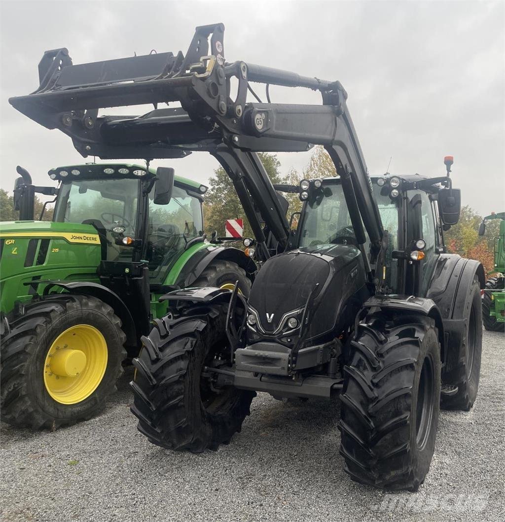 Valtra N 175 الجرارات