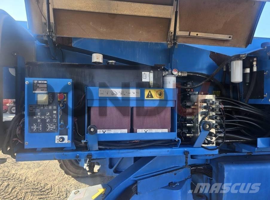 Genie Z 135 رافعات سلة مفصلية