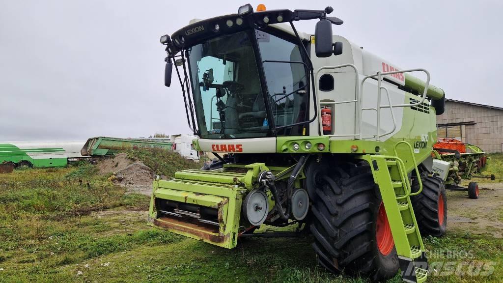 CLAAS Lexion 670 حصادات