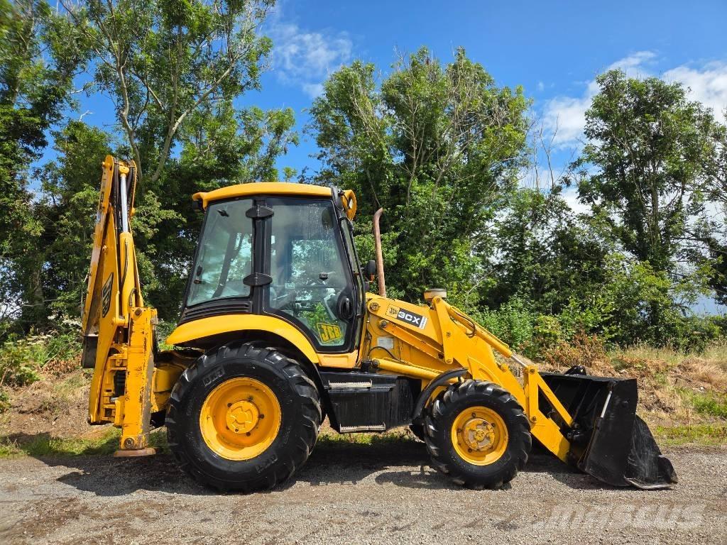 JCB 3 CX لوادر ذات جرافات عكسية