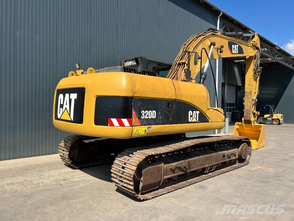 CAT 320D L حفارات زحافة
