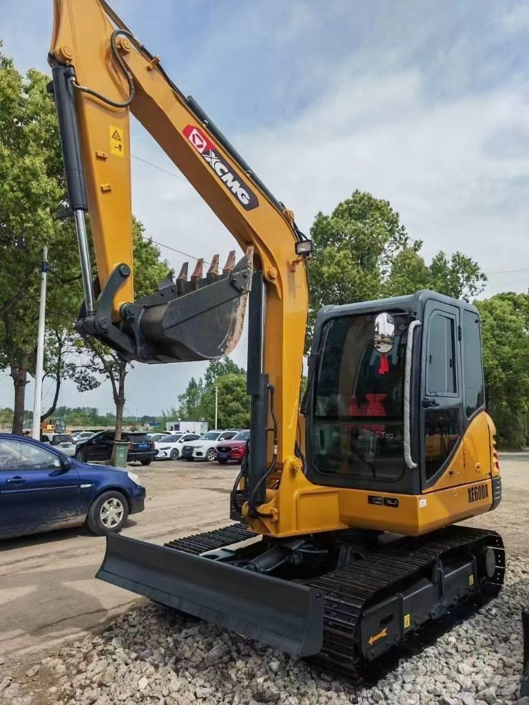 XCMG XE 60 DA حفارات زحافة