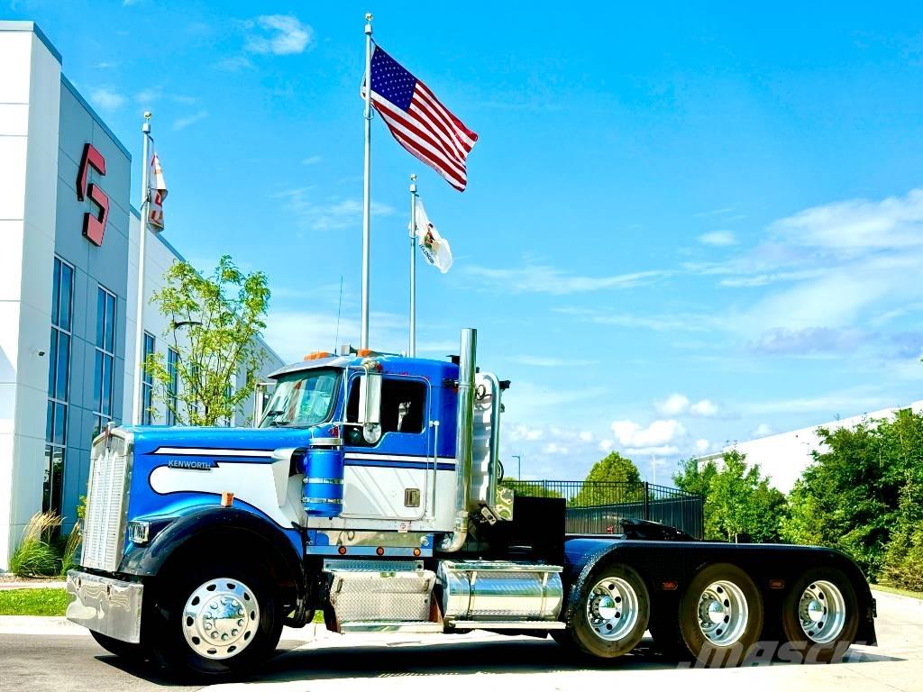 Kenworth W 900 وحدات الجر