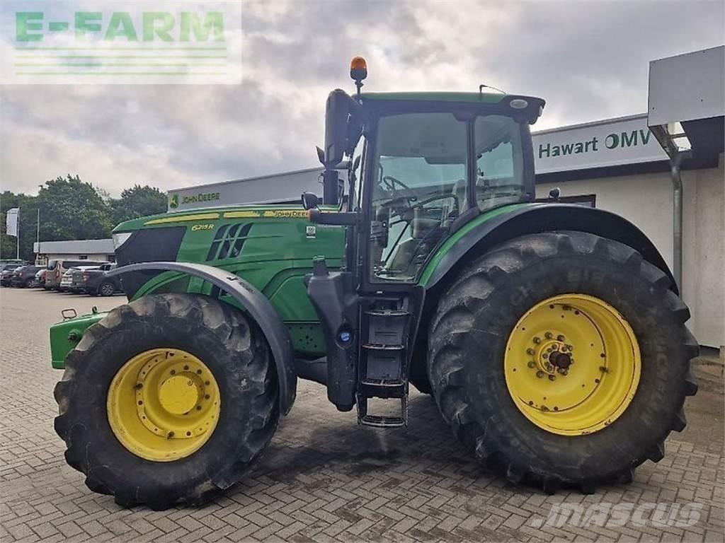 John Deere 6215r الجرارات