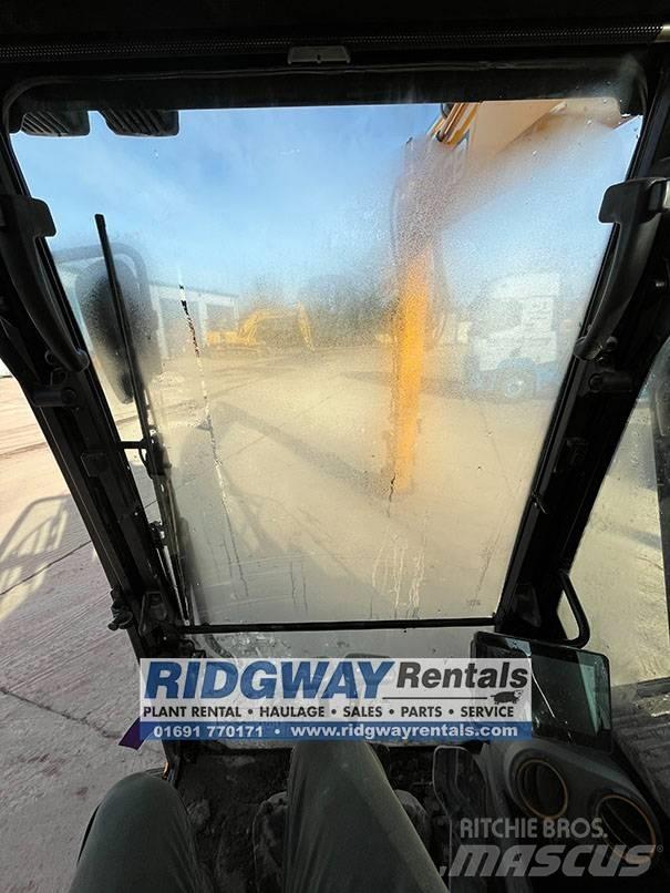 JCB JS 131 LC حفارات زحافة