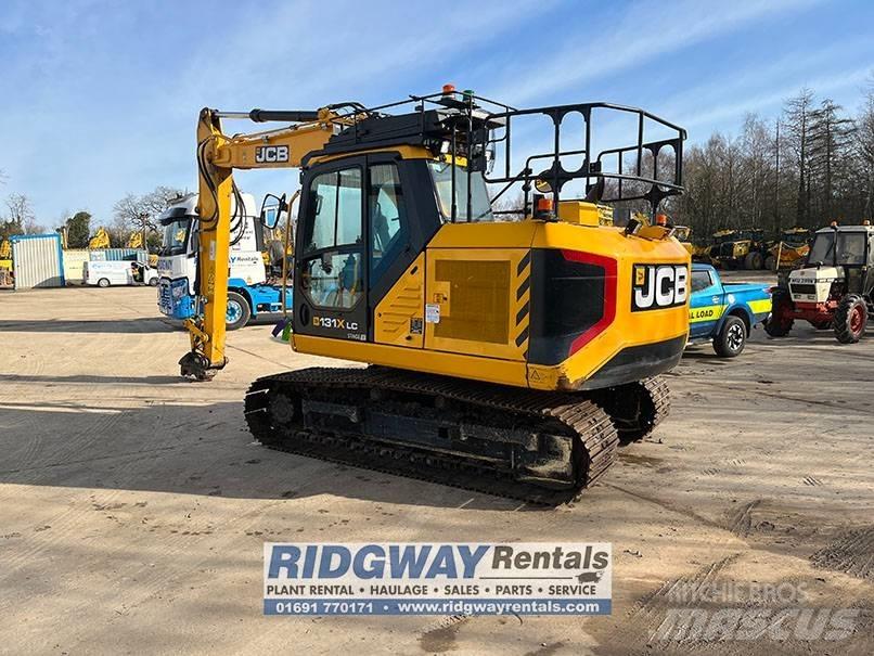 JCB JS 131 LC حفارات زحافة