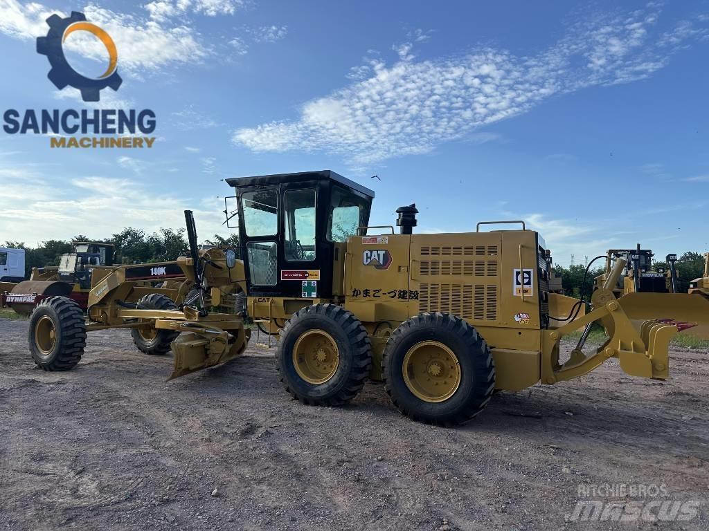 CAT 140 K معدات تمهيد الطرق