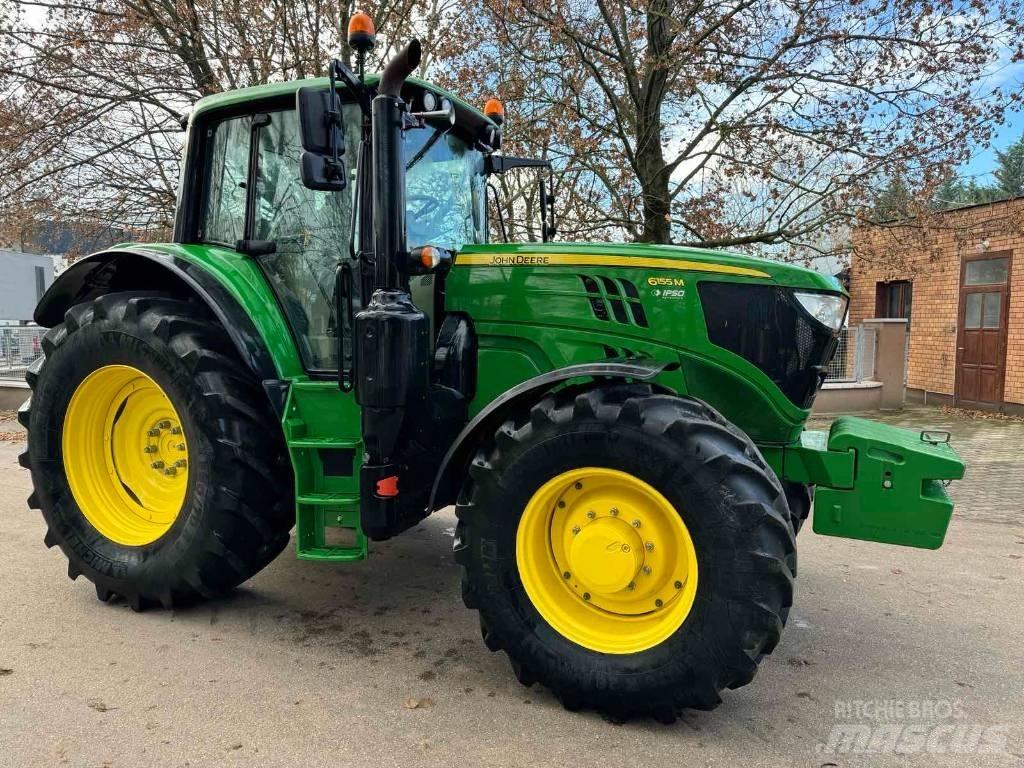 John Deere 6155 M الجرارات
