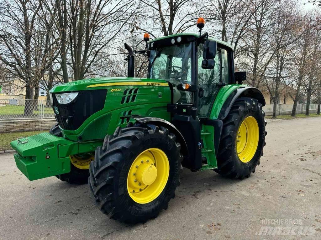 John Deere 6155 M الجرارات