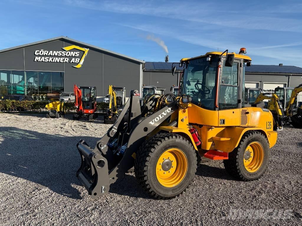 Volvo L 35 HT لوادر بعجل