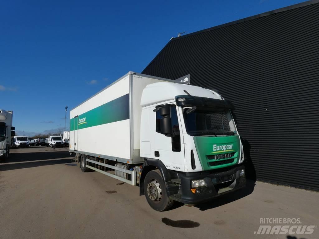 Iveco 180E 28 شاحنات ذات هيكل صندوقي