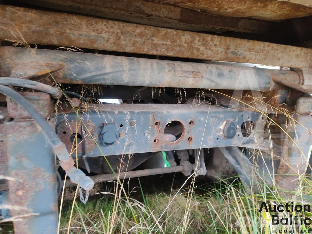 Mercedes-Benz 814 شاحنات قلابة