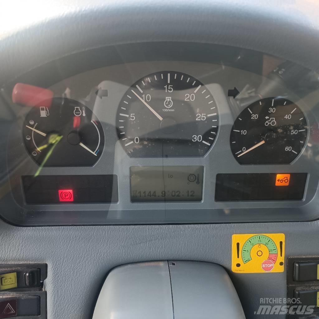 Valtra S 230-4 الجرارات