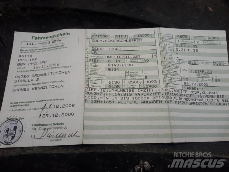 John Deere 8110 الجرارات