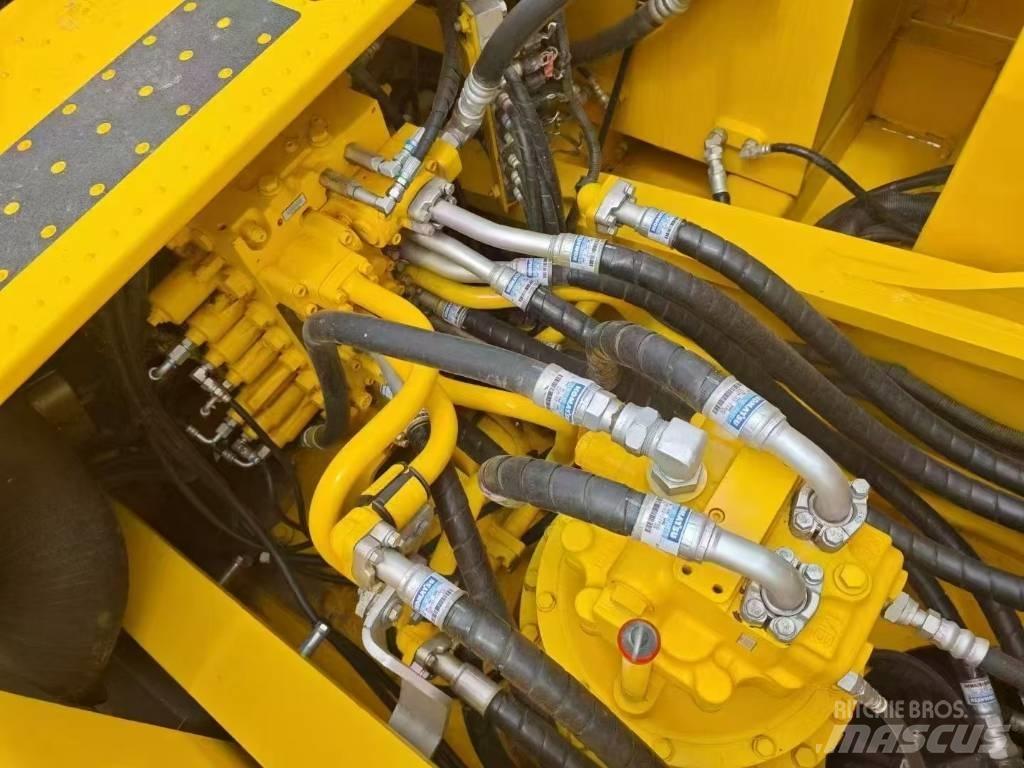 Komatsu 360-8 حفارات زحافة