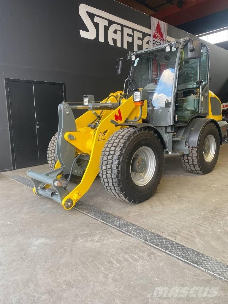 Wacker Neuson WL 52 لوادر بعجل
