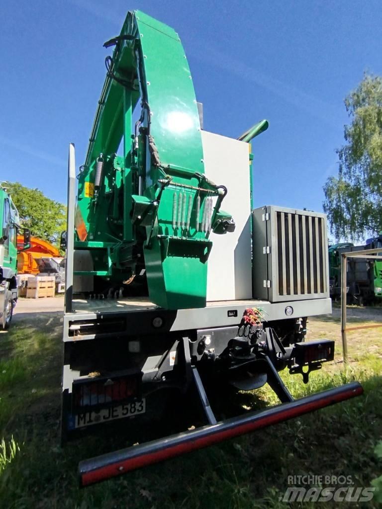 JENZ HEM 583 R-Truck ماكينات تقطيع أخشاب الحراجة