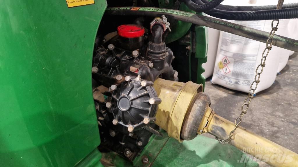 John Deere 962 i الرشاشات
