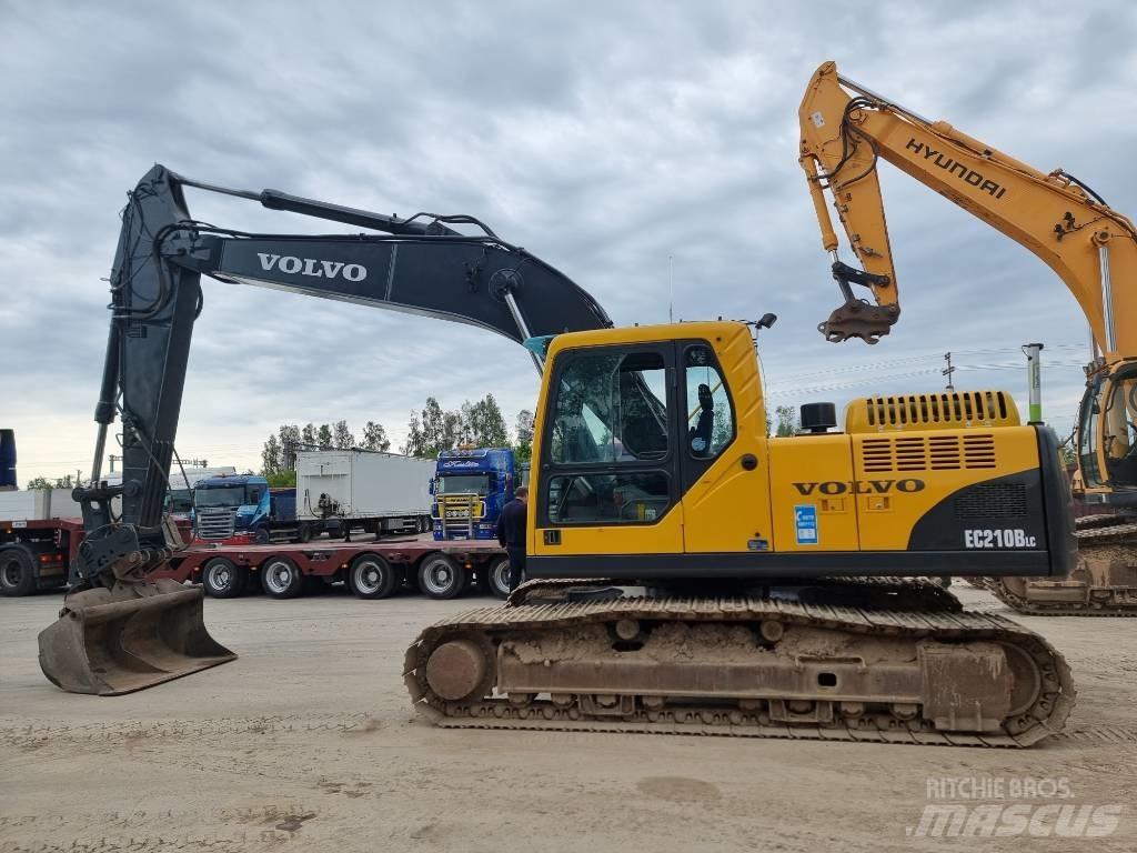 Volvo EC 210 B حفارات زحافة