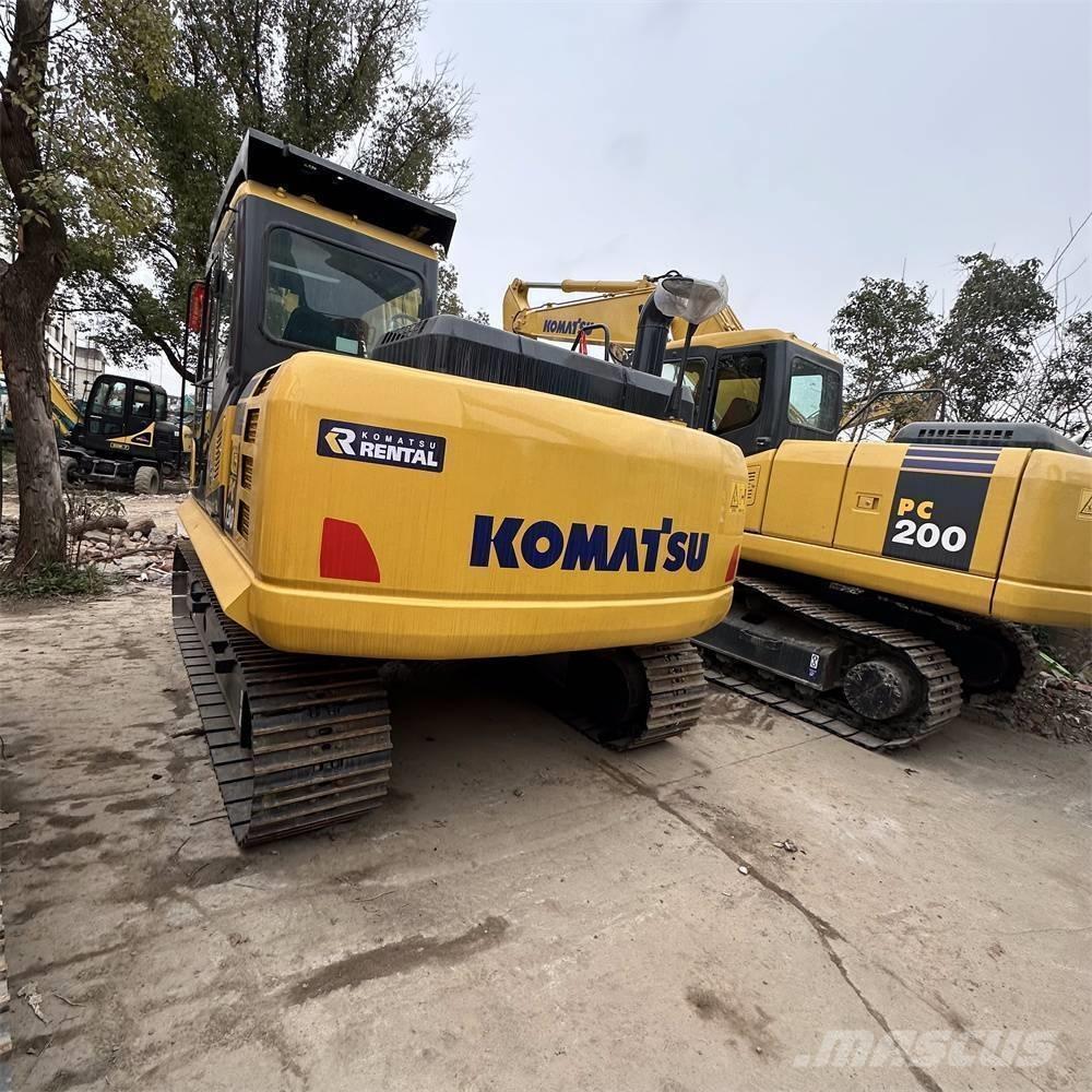 Komatsu PC 130-7 حفارات زحافة