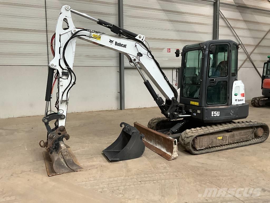 Bobcat E 50 EM حفارات صغيرة أقل من 7 طن (حفارات صغيرة)