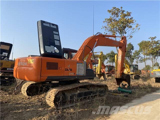 Hitachi ZX240 حفارات زحافة