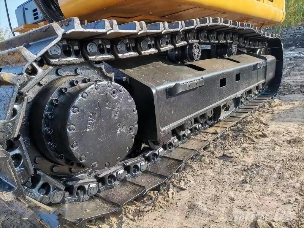 CAT 336 D L حفارات زحافة