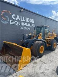 John Deere 824 K لوادر بعجل