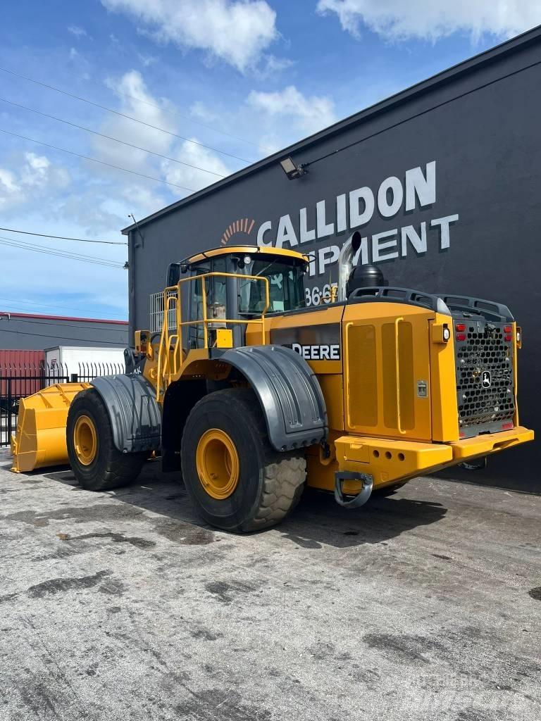 John Deere 824 K لوادر بعجل