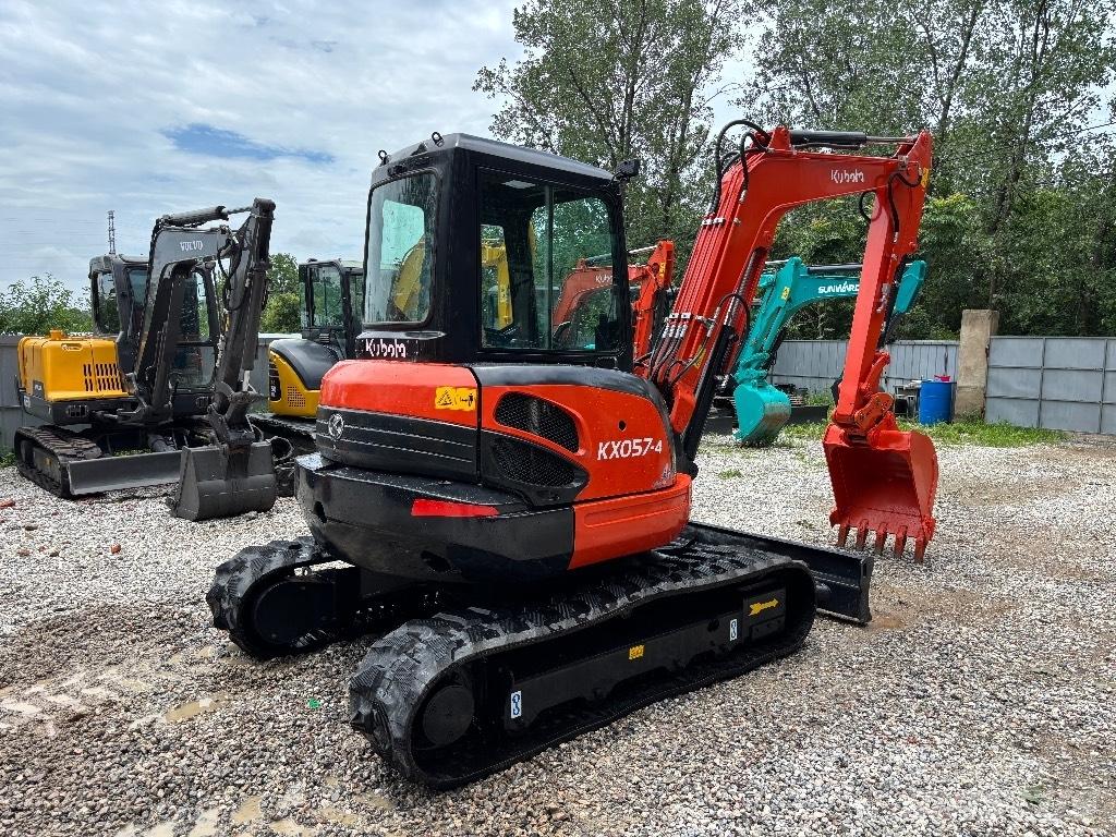 Kubota KX 057-4 حفارات صغيرة أقل من 7 طن (حفارات صغيرة)