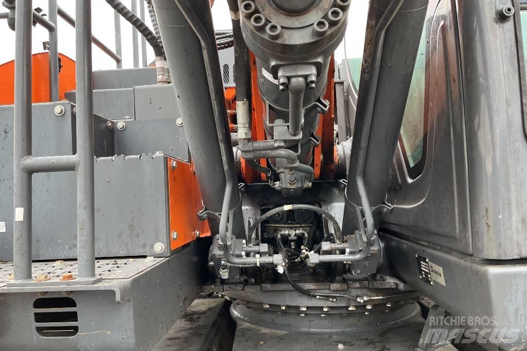 Doosan DX 165 W-5 حفارات بعجل