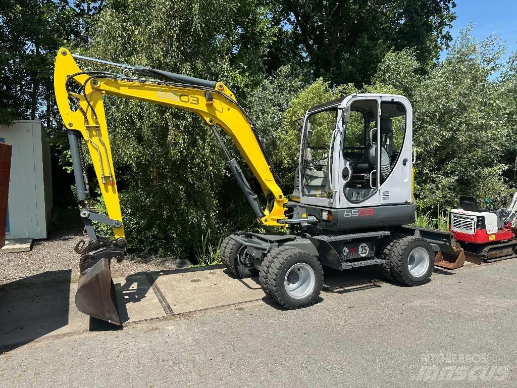 Neuson 6503 WD حفارات بعجل