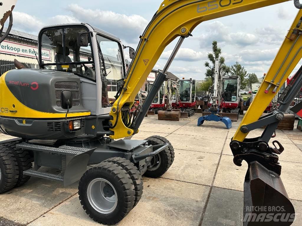 Neuson 6503 WD حفارات بعجل