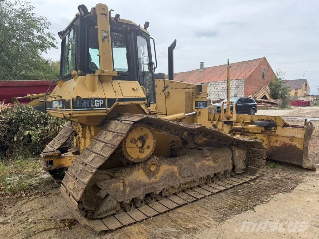 CAT D5H بلدوزرات مجنزرة