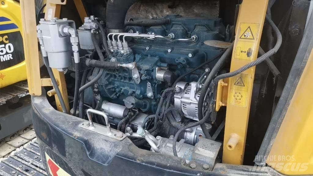 Sany SY 50 C حفارات زحافة