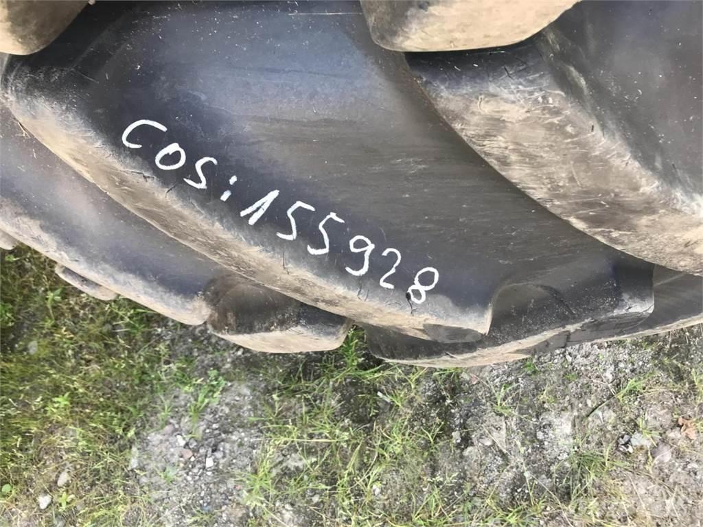 Mitas 680/80R42 الإطارات والعجلات والحافات