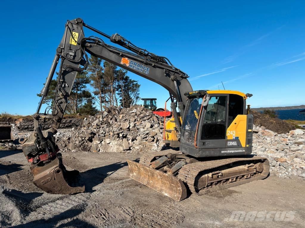 Volvo ECR 145 E حفارات زحافة